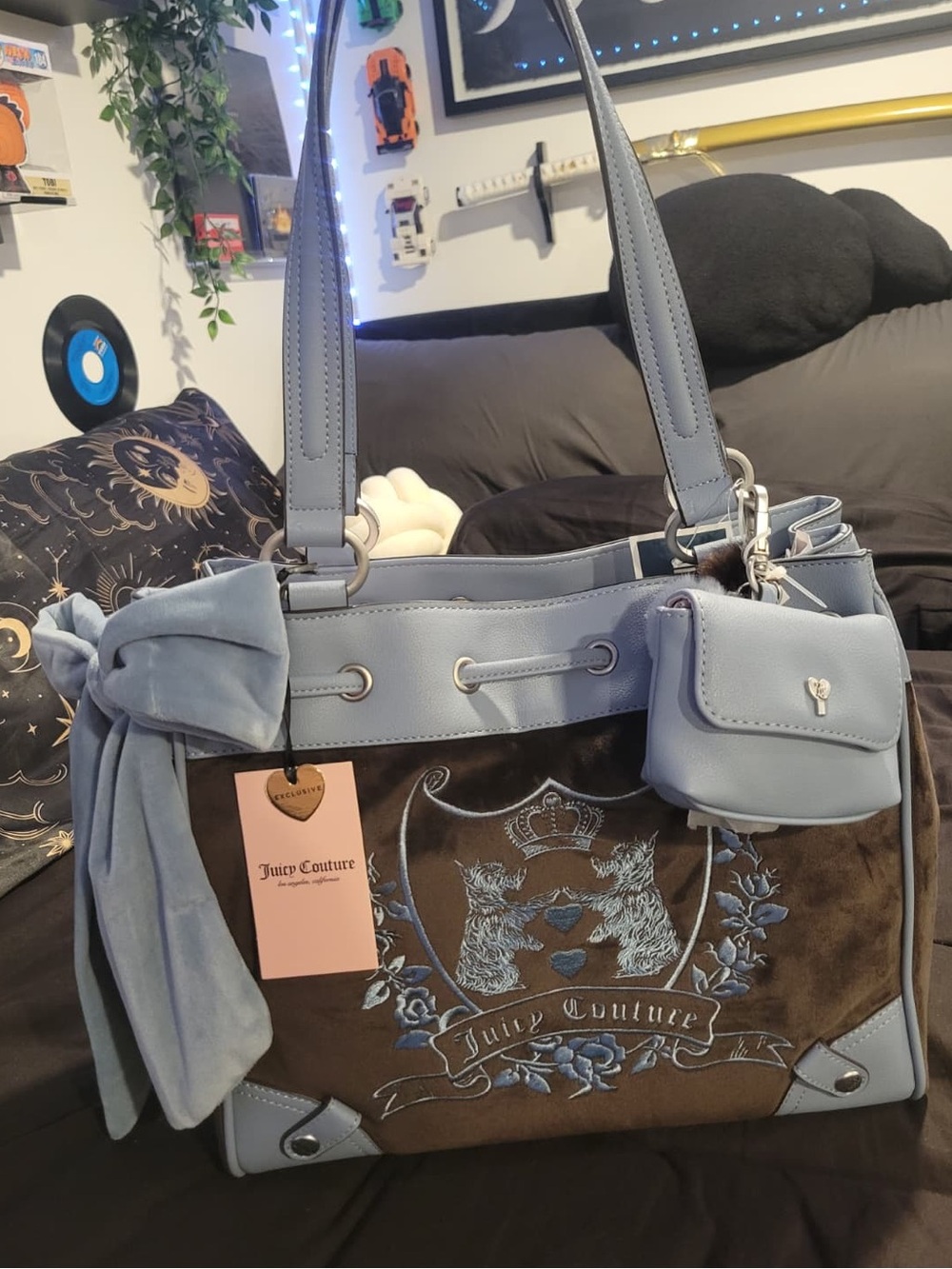 Juicy Couture New Love Chapter Daydreamer Tote in Chocolate